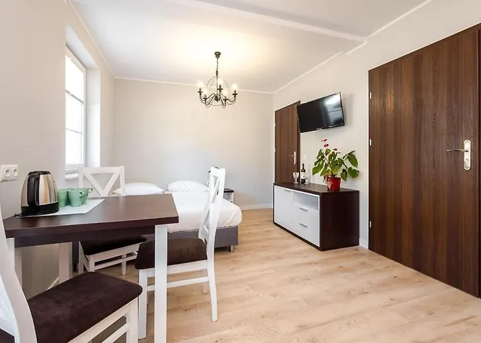 Morska Przystan Gasthof *